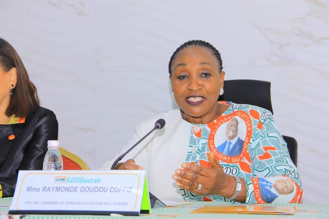 Réussite de l'Assemblée générale élective (AGE) des femmes du RHDP : Les remerciements de la Présidente Raymonde Goudou Coffie 