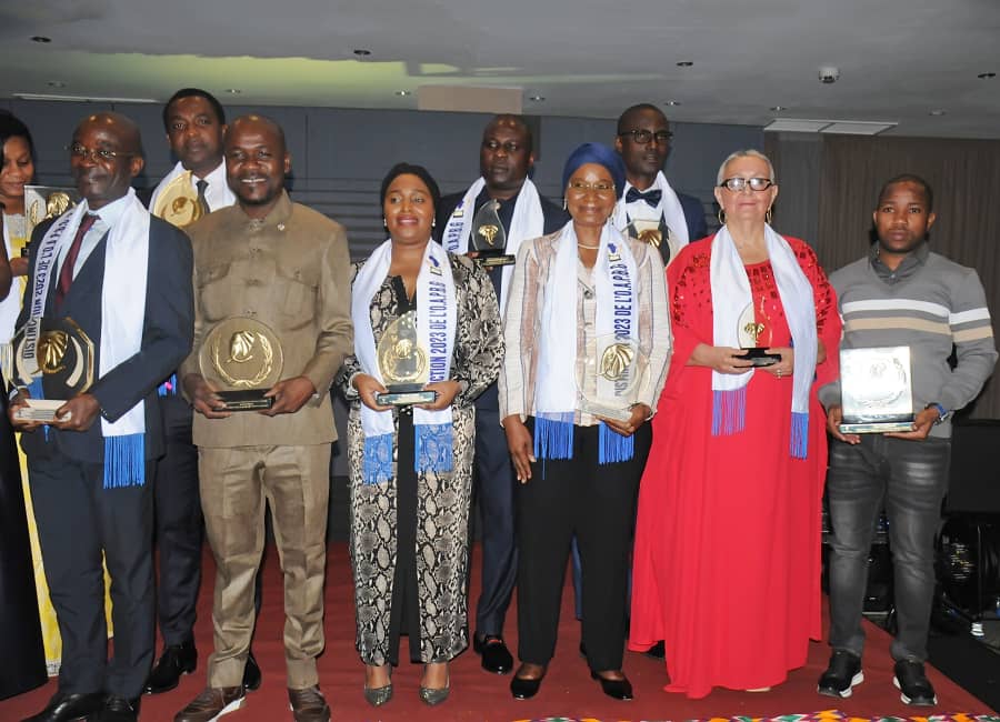 CICG : Après sa décoration dans l’ordre du mérite de la communication, Awa DOSSO s'offre un autre Prix de la Bonne Gouvernance