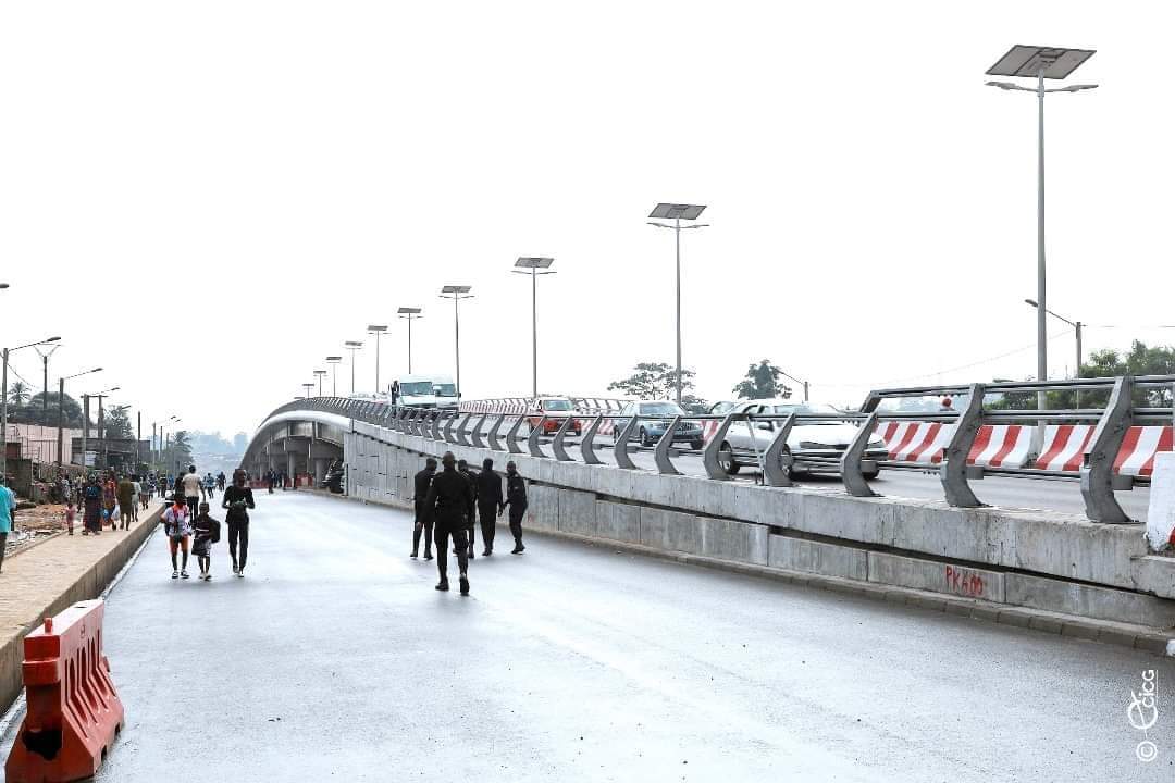 Abobo : Beugré MAMBÉ félicite Ouattara pour la réalisation de l'échangeur de la Macaci et le Tunnel du rond point de la Mairie