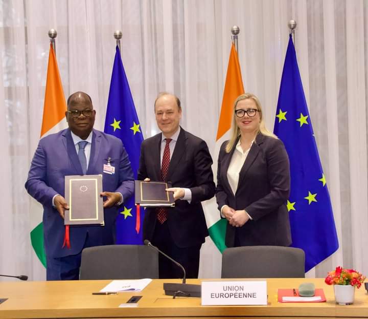 Commerce du bois: Depuis Bruxelles la Côte d’Ivoire et l’UE signent l'APV-FLEGT