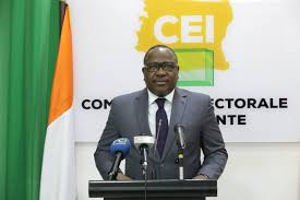 Un Citoyen ivoirien à Kuibiert (CEI) et au Conseil constitutionnel: "Ils feraient bien de s'inspirer de l'exemple sénégalais pour renforcer la démocratie"