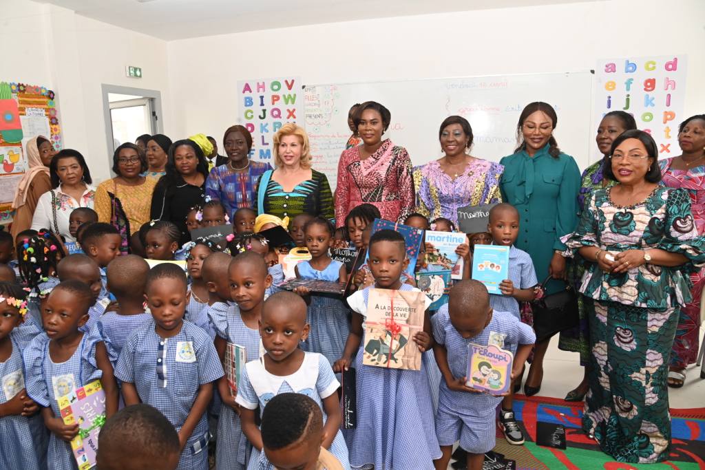 En visite en Côte d'Ivoire avec son époux Brice Oligui Nguema, la Première Dame du Gabon sublimée par les actions de la Fondation Children Of Africa