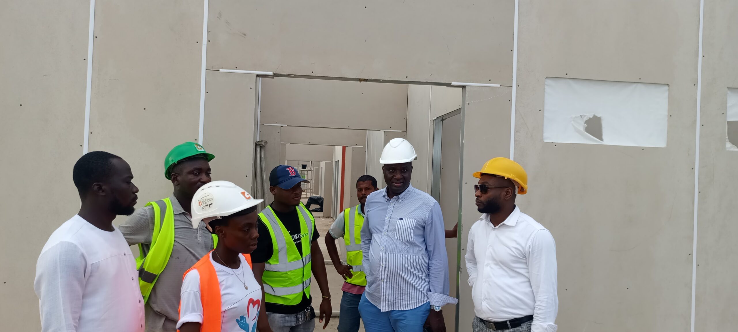 Bitumage des routes, construction d’un nouvel hôpital à Tiassalé/ Alpha Sanogo : « Seul le président Ouattara a pu le faire et c’est une fierté pour Tiassalé »