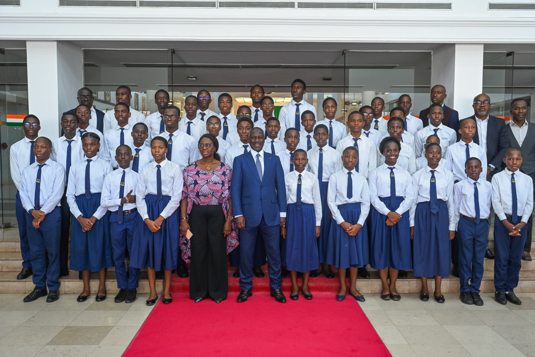 Adama Bictogo ouvre les portes de l'Assemblée nationale à 45 meilleurs élèves du Lycée d'Excellence Alassane Ouattara de Grand-Bassam