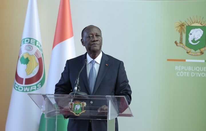 Côte d'Ivoire: Alassane Ouattara sous la pression d'un quatrième mandat, le chef de l'État va-t-il résister? 