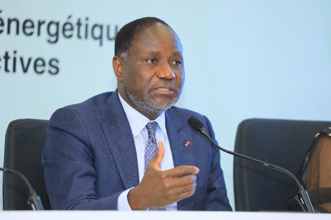 Le ministre Mamadou Sangafowa promet une baisse des factures d’électricité: "les prochaines factures devraient baisser"