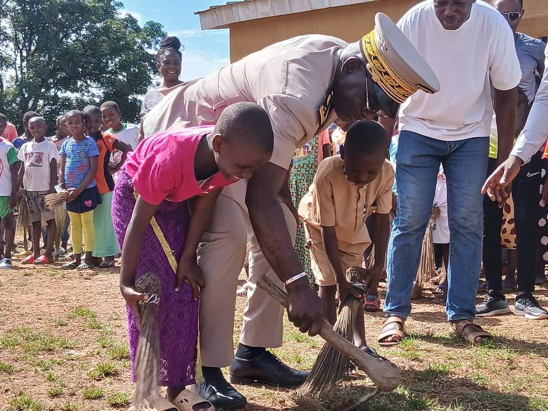 Journée nationale de salubrité à Madinani: Les élèves invités à s'approprier les valeurs de propreté