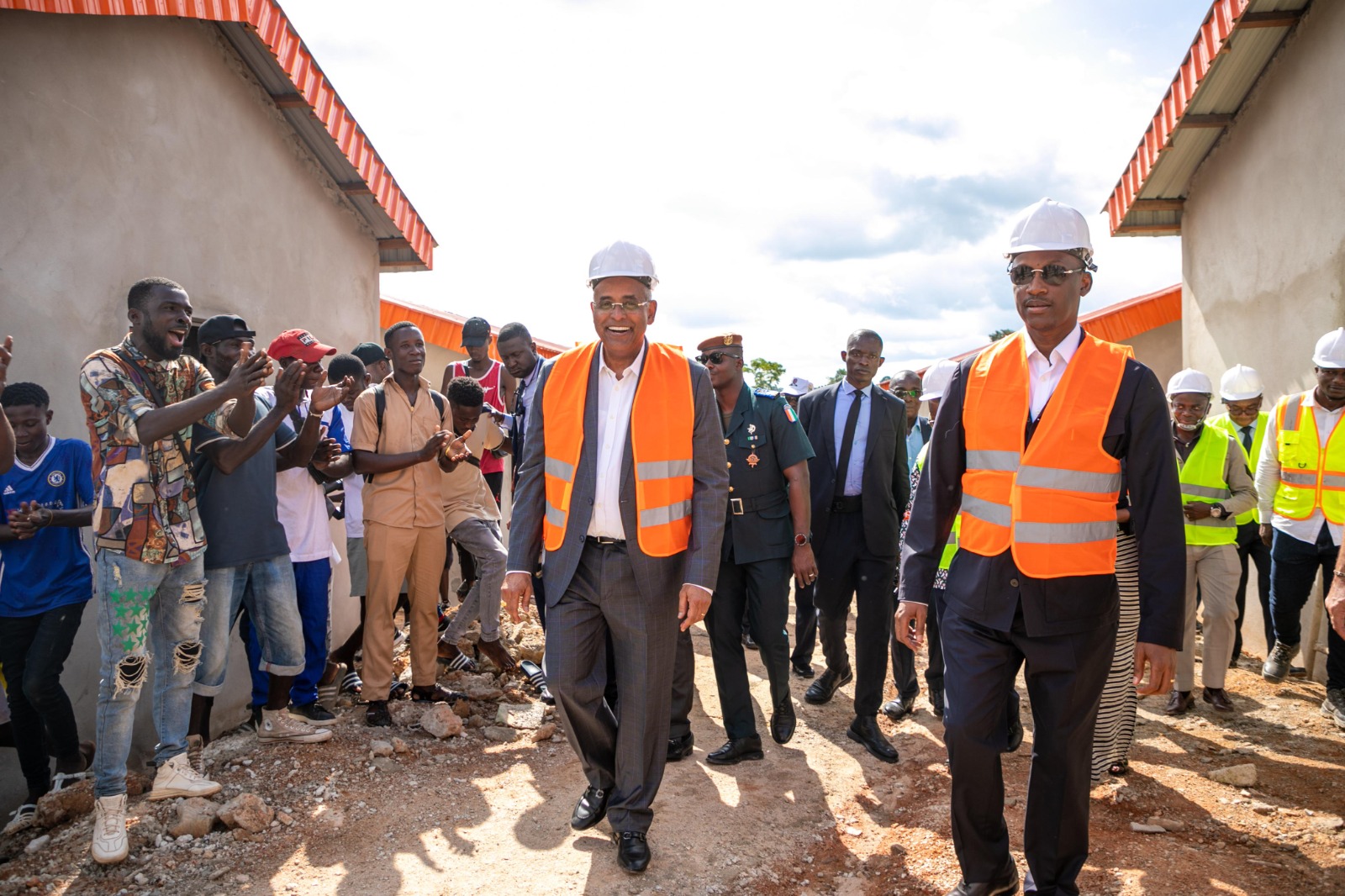 Adzopé: Le ministre Touré Mamadou s'imprègne de l'état d'avancement du centre de service civique