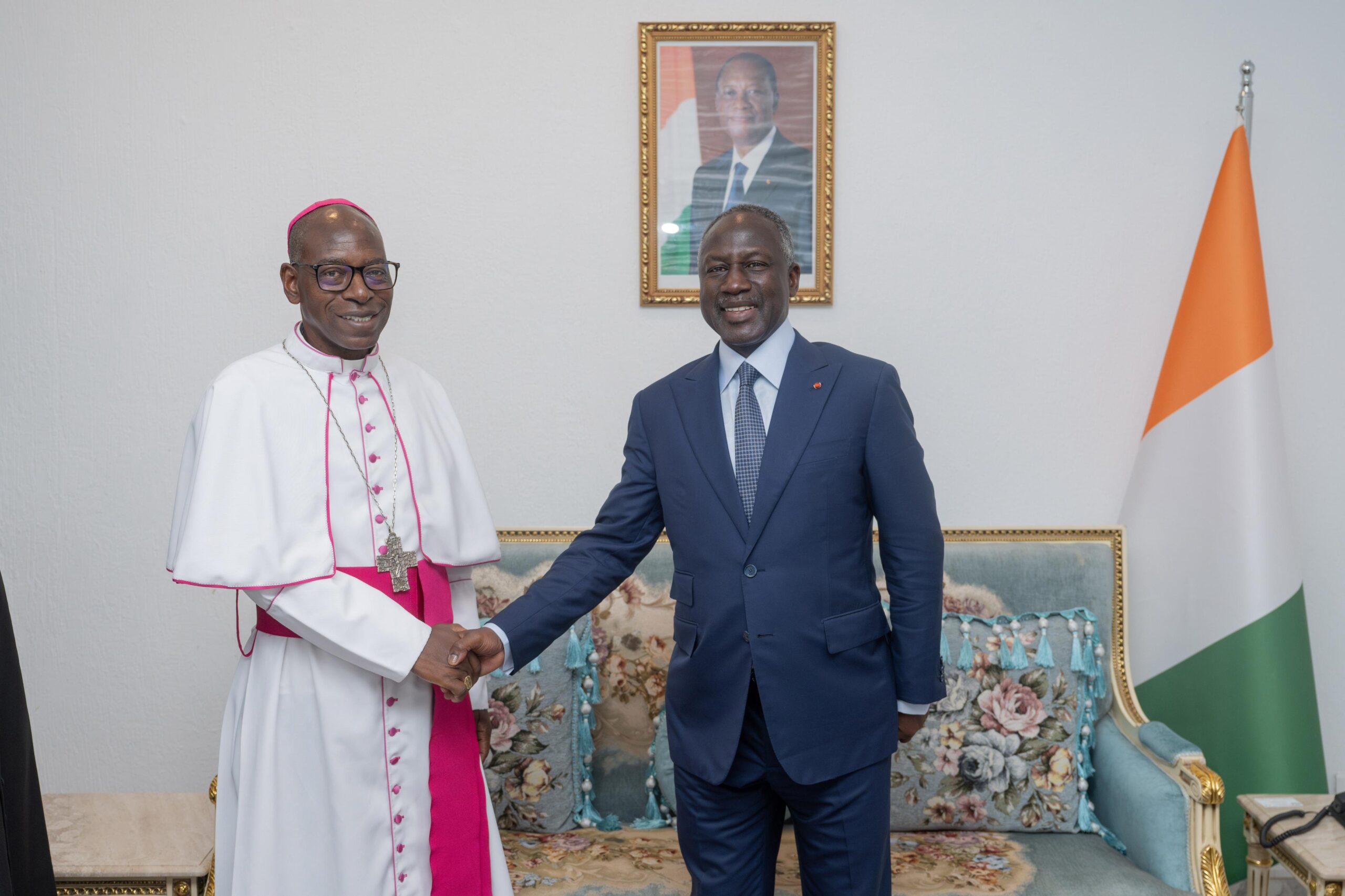 Reçu par Adama Bictogo, Monseigneur Ignace Bessi Dogbo (Archevêque d’Abidjan): "Nous allons tout faire pour semer la paix et l'unité dans l’esprit collectif de notre nation"