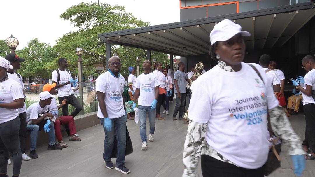 Journée Internationale des Volontaires: Le ministère de la promotion de la Jeunesse, de l’insertion professionnelle et du Service Civique multiplie les activités