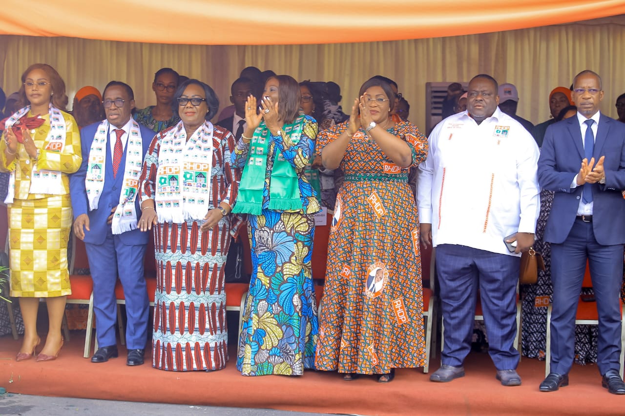 UF-RHDP: 12 mois après son élection, Harlette Badou rend compte à la Haute Direction du parti, un bilan salué par Kandia Camara et Anne Ouloto