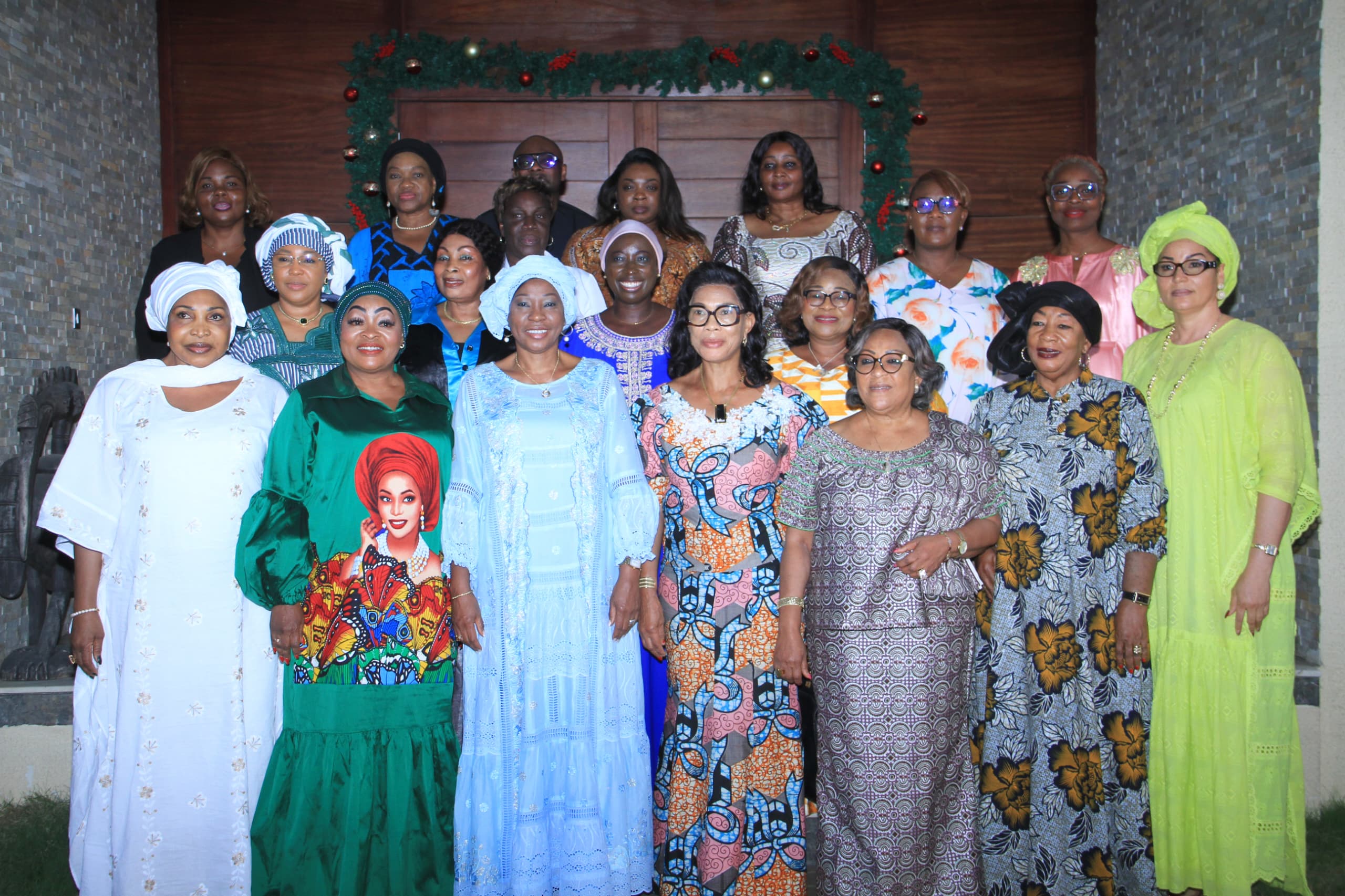 Les femmes de Côte d'Ivoire célèbrent la paix et la cohésion sociale le samedi 11 janvier au Palais des Sports de Treichville